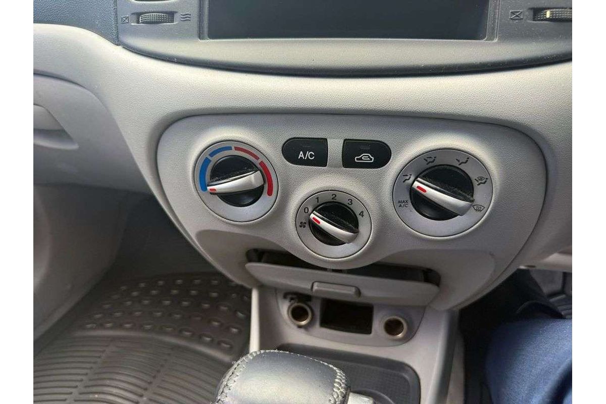 2006 Hyundai Accent  MC