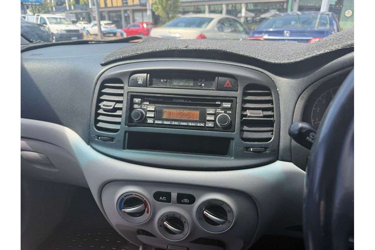 2006 Hyundai Accent  MC