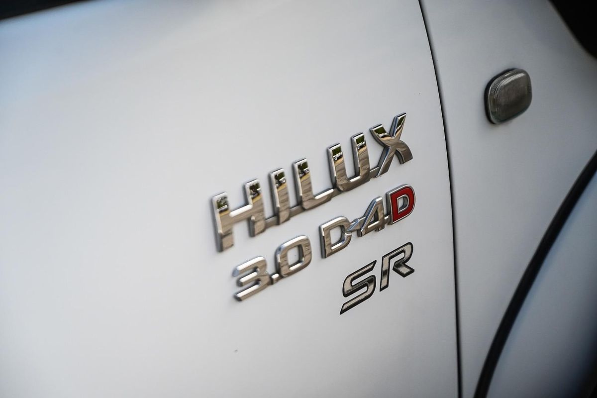 2005 Toyota Hilux SR KUN26R 4X4