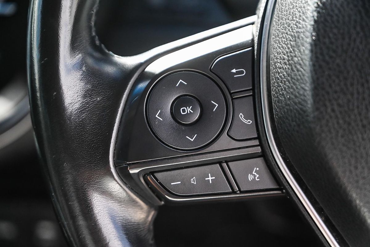 2019 Toyota Camry Ascent Sport AXVH71R