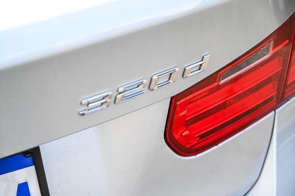 2014 BMW 3 Series 320d F30