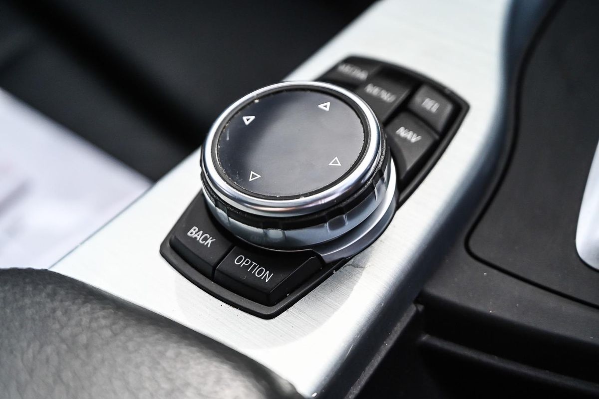 2014 BMW 3 Series 320d F30