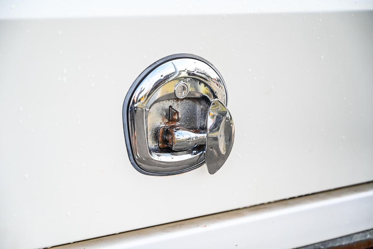 2018 Toyota Hilux SR GUN126R 4X4