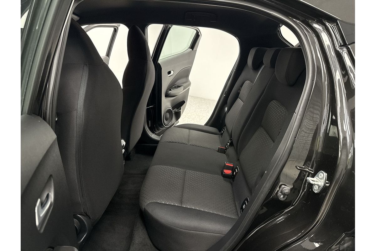 2021 Nissan JUKE ST F16