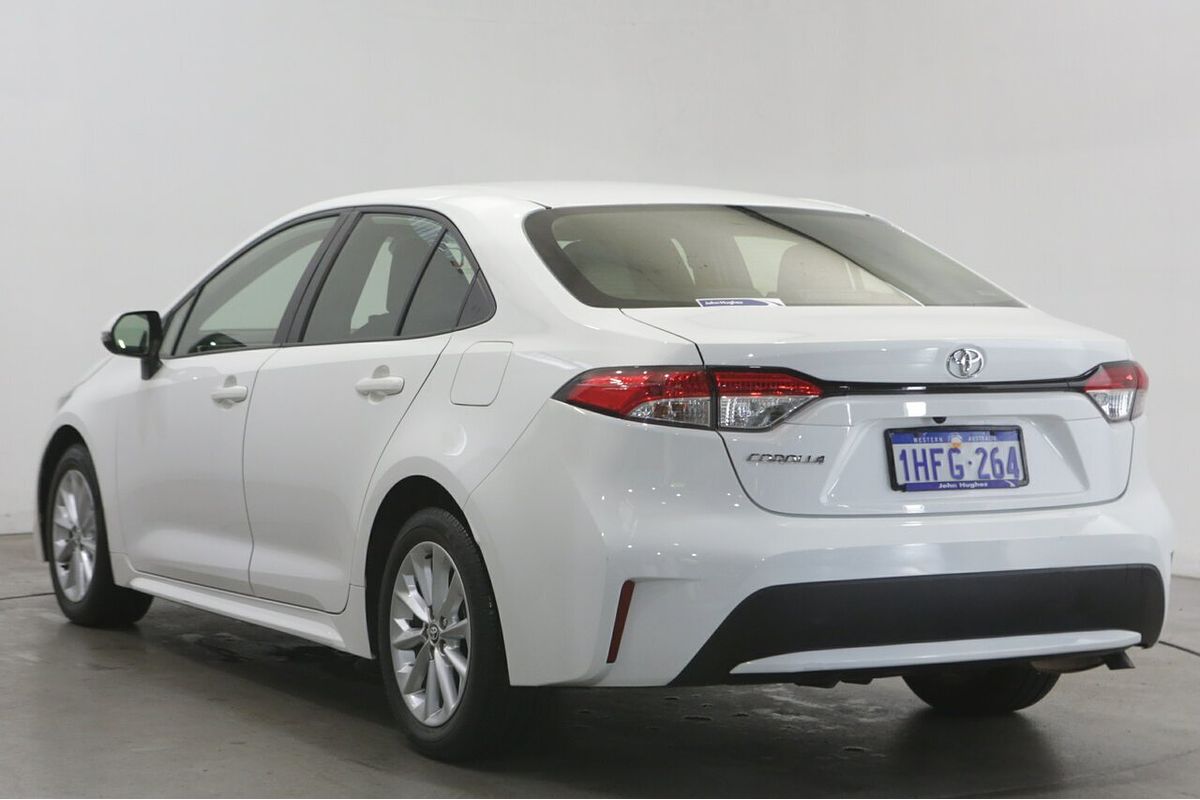 2021 Toyota Corolla Ascent Sport MZEA12R