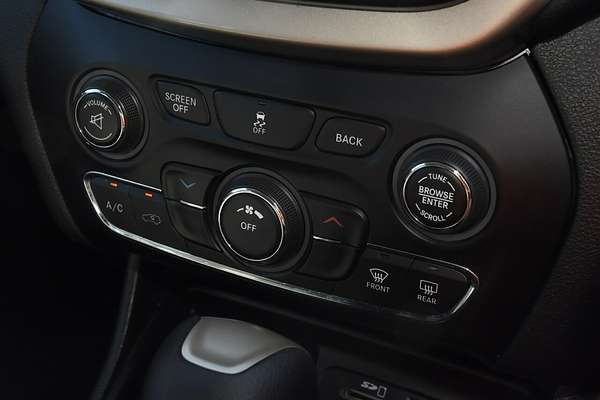 2014 Jeep Cherokee Sport KL