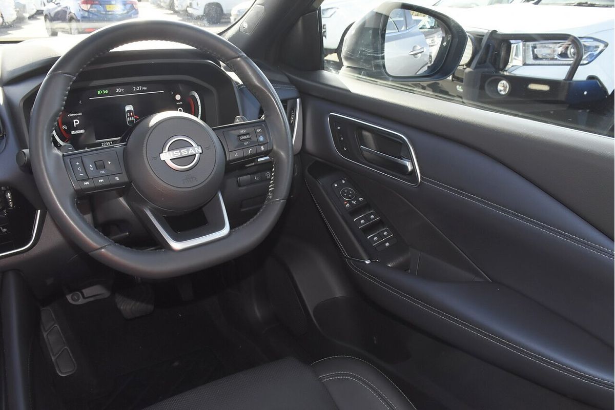 2023 Nissan QASHQAI Ti J12