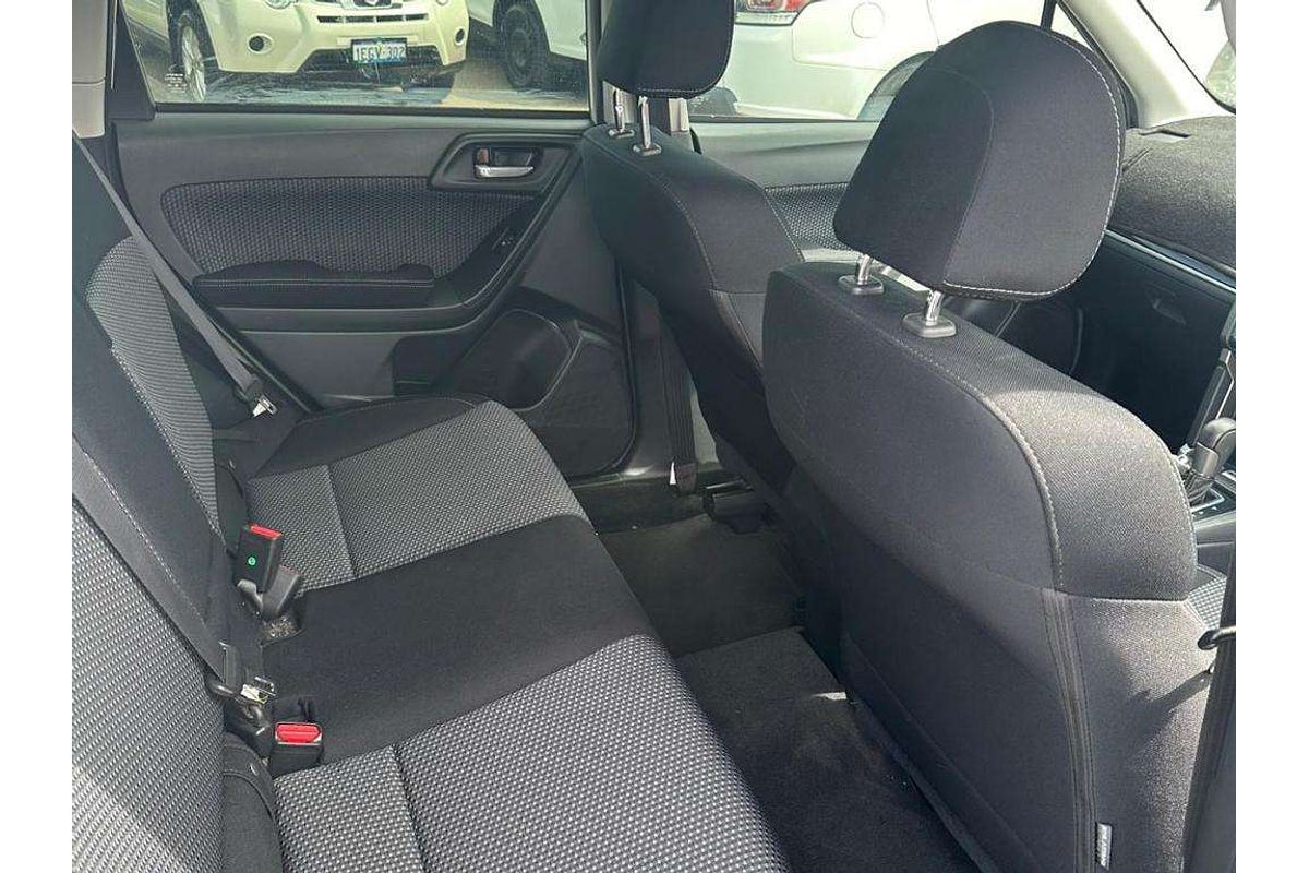 2017 Subaru Forester 2.5i-L S4