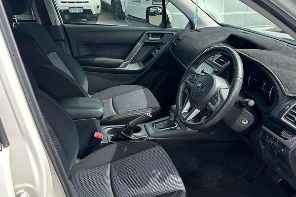 2017 Subaru Forester 2.5i-L S4