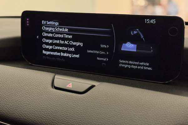 2024 Mazda CX-80 P50e Touring KL