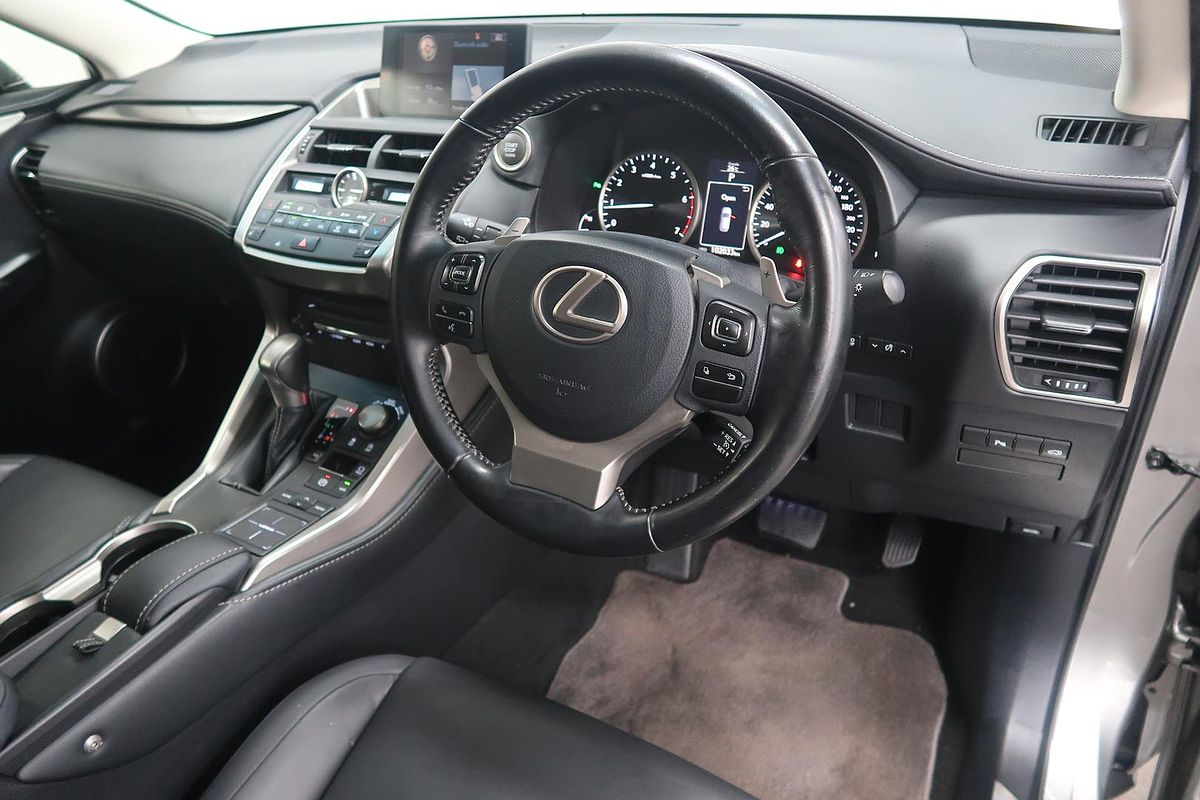 2017 Lexus NX NX200t Luxury AGZ10R