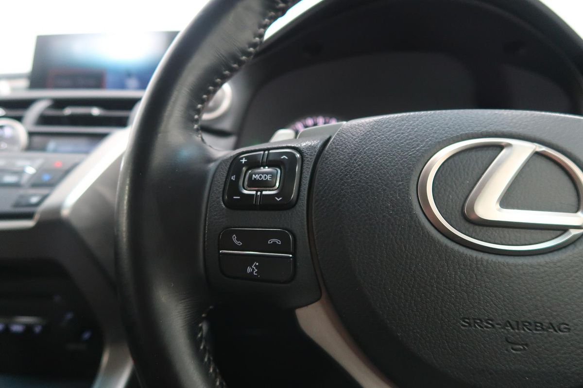2017 Lexus NX NX200t Luxury AGZ10R