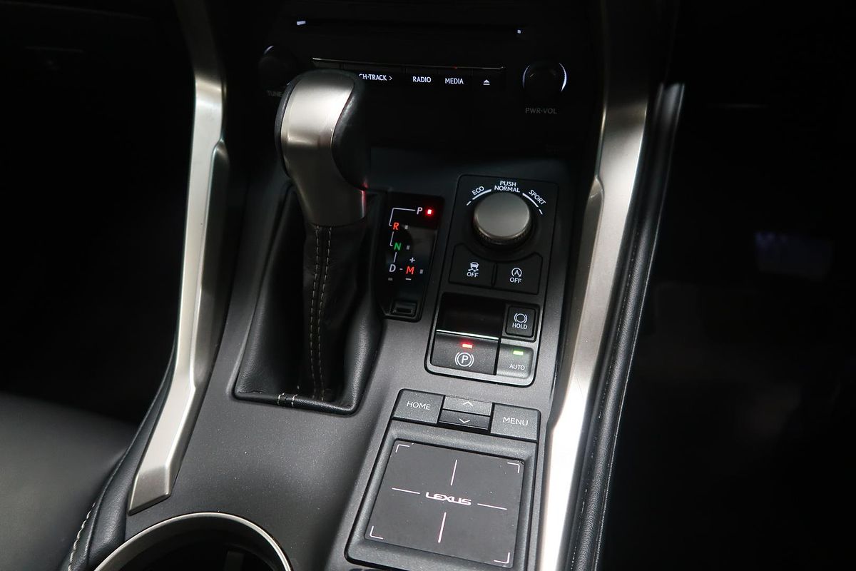 2017 Lexus NX NX200t Luxury AGZ10R