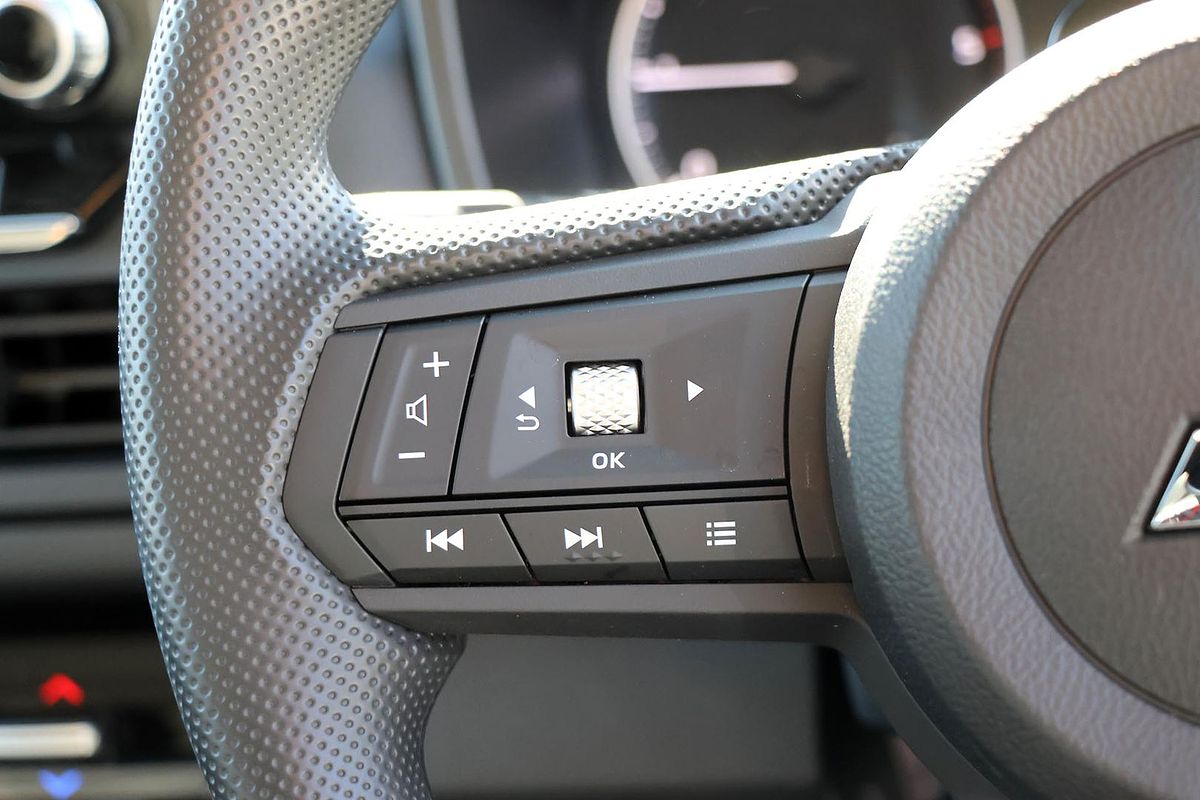 2024 Mitsubishi Triton GLX MV 4X4