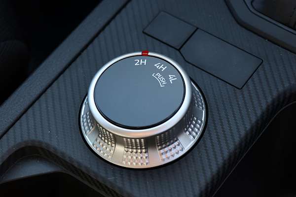 2025 Mitsubishi Triton GLX MV 4X4