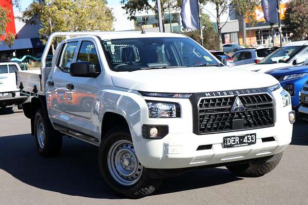 2025 Mitsubishi Triton GLX MV 4X4