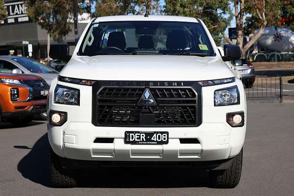 2024 Mitsubishi Triton GLX MV 4X4