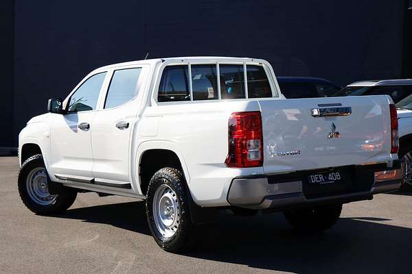 2024 Mitsubishi Triton GLX MV 4X4