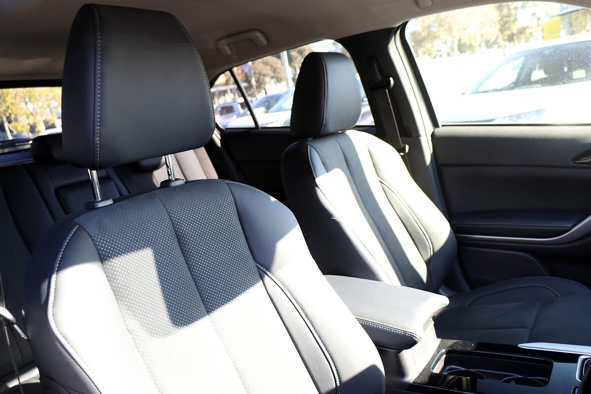 2024 Mitsubishi Eclipse Cross PHEV Aspire YB