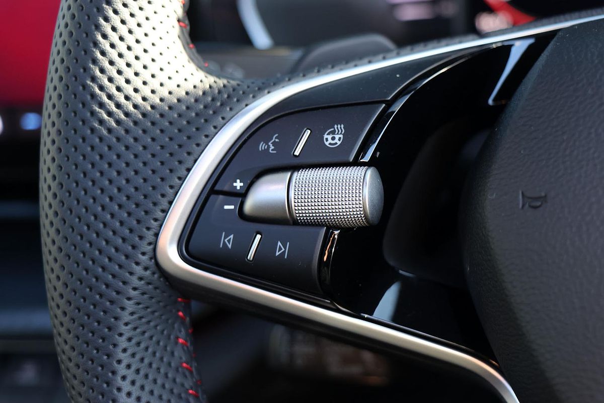 2025 SKODA Octavia RS NX