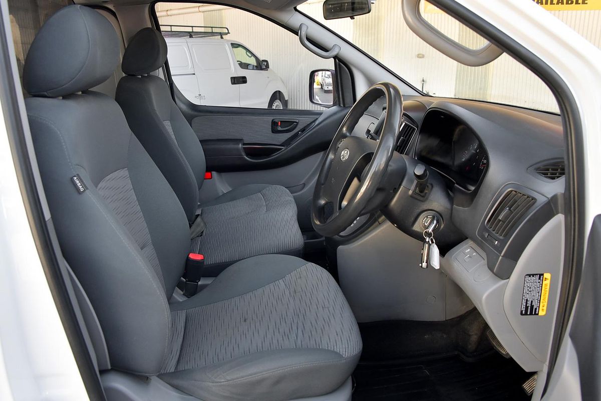 2015 Hyundai iLoad TQ3-V Series II