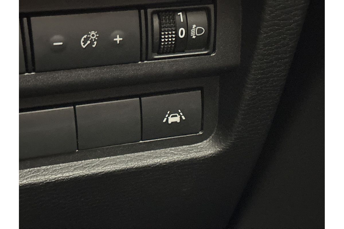 2022 Mitsubishi Outlander ES ZM