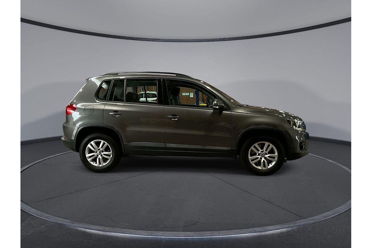 2012 Volkswagen Tiguan 132TSI Pacific 5N