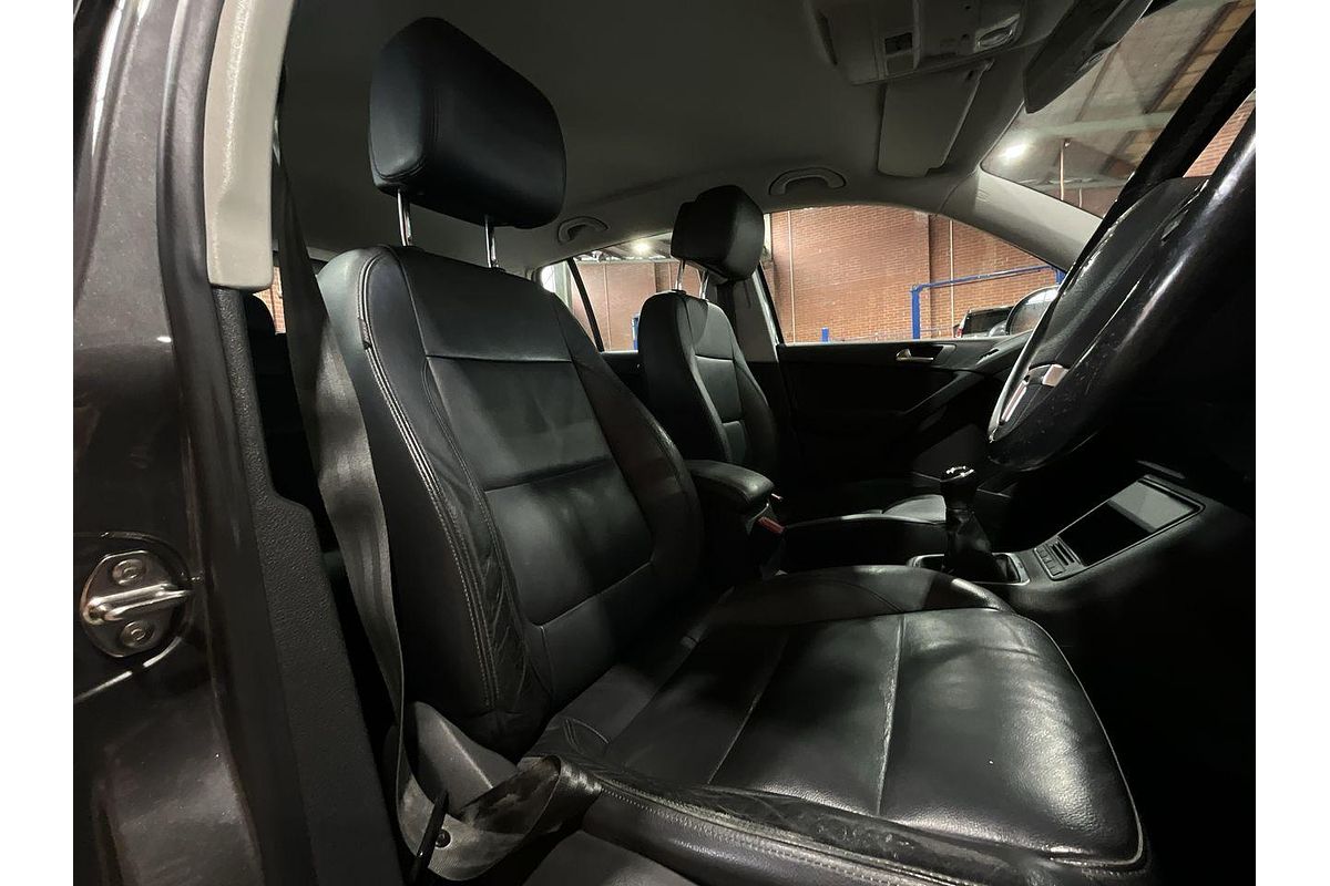 2012 Volkswagen Tiguan 132TSI Pacific 5N
