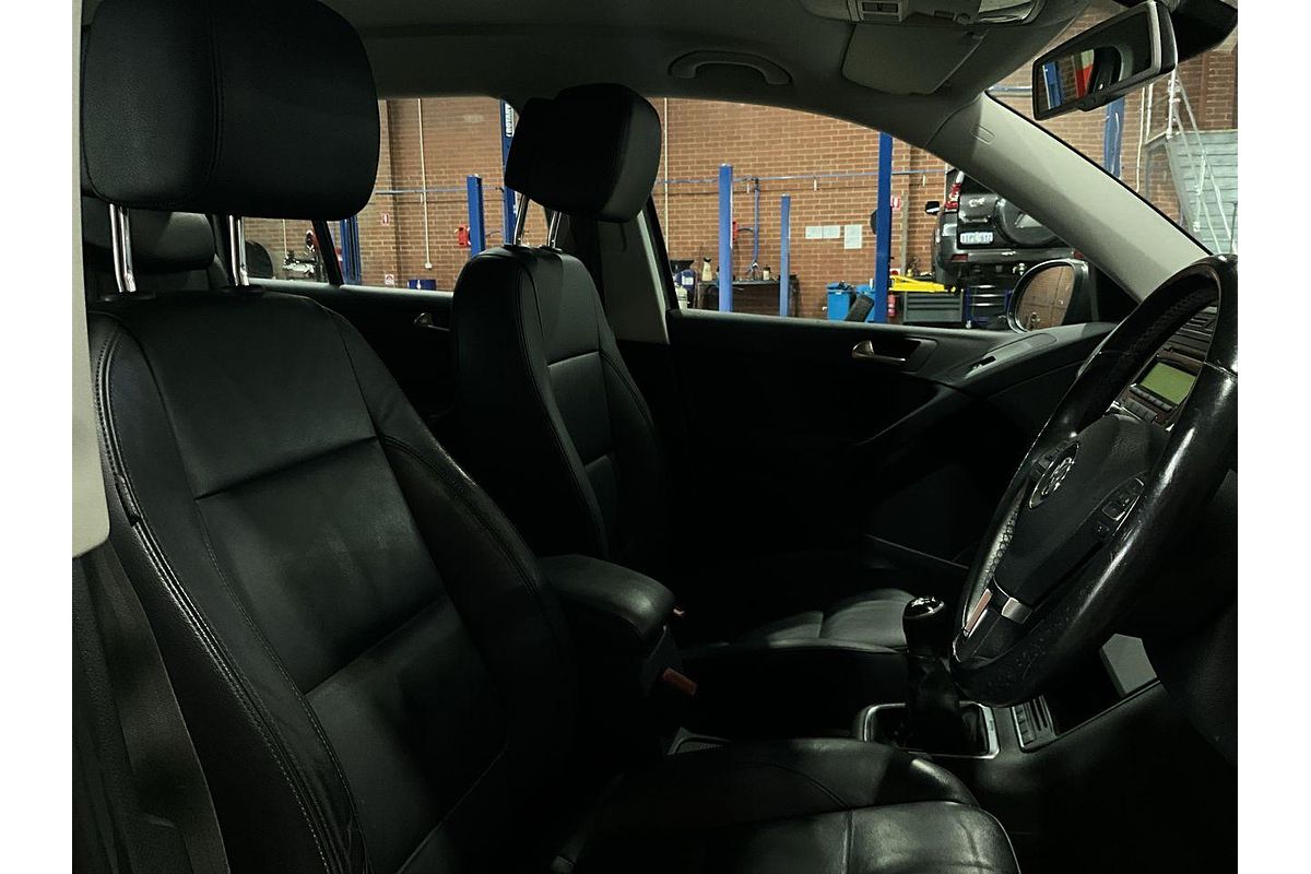 2012 Volkswagen Tiguan 132TSI Pacific 5N