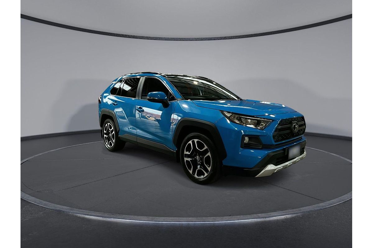 2020 Toyota RAV4 Edge AXAA54R