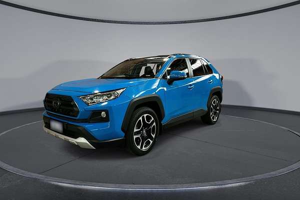 2020 Toyota RAV4 Edge AXAA54R