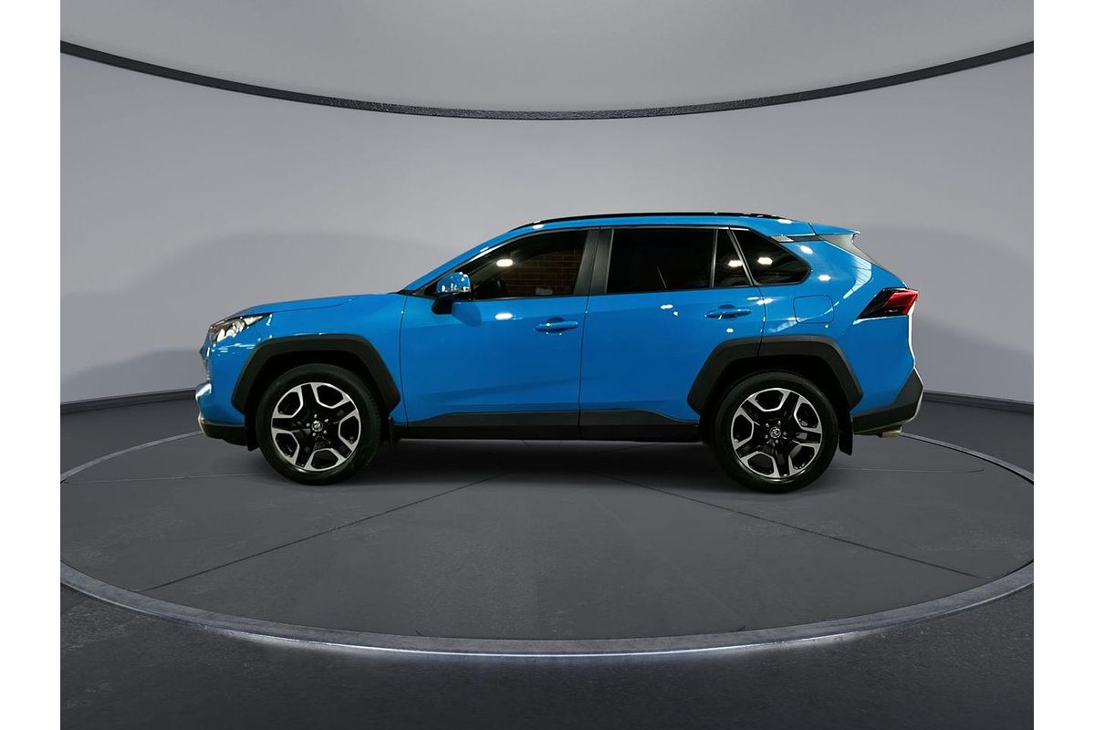 2020 Toyota RAV4 Edge AXAA54R
