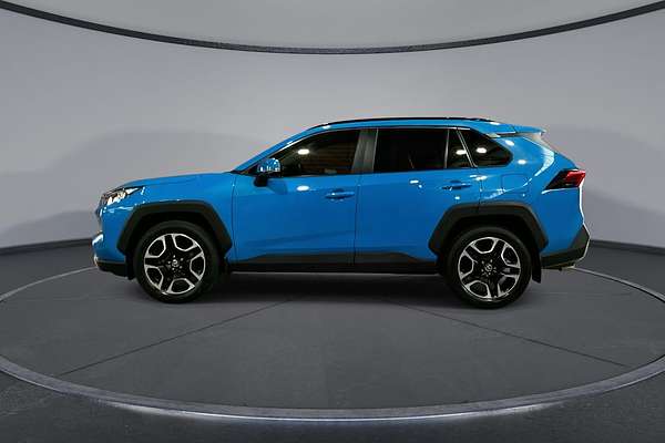 2020 Toyota RAV4 Edge AXAA54R