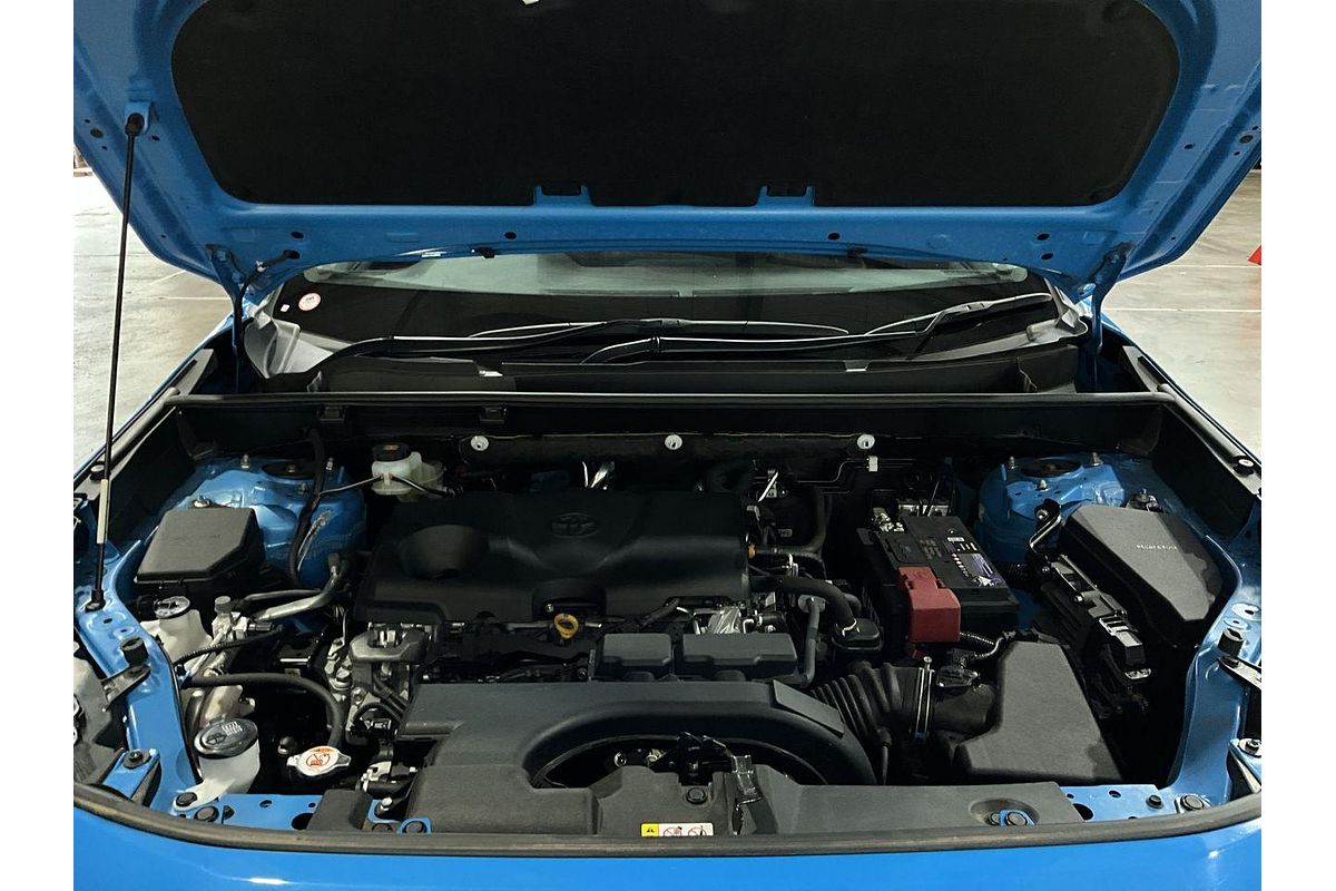 2020 Toyota RAV4 Edge AXAA54R