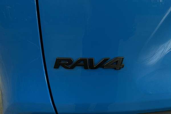 2020 Toyota RAV4 Edge AXAA54R