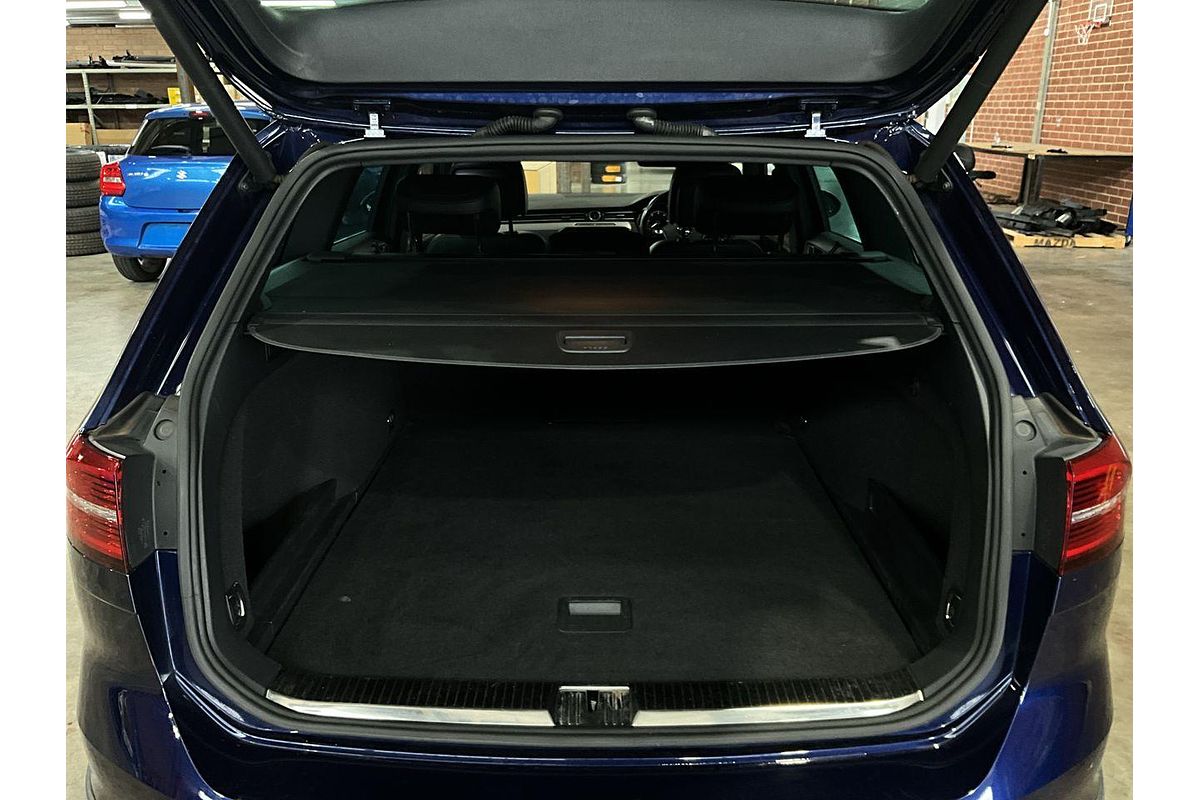 2018 Volkswagen Passat Alltrack Wolfsburg Edition B8