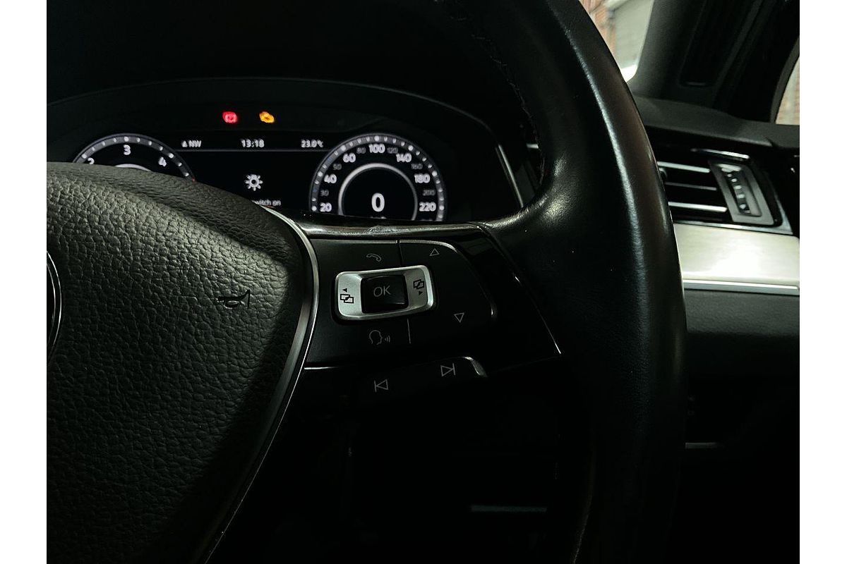 2018 Volkswagen Passat Alltrack Wolfsburg Edition B8