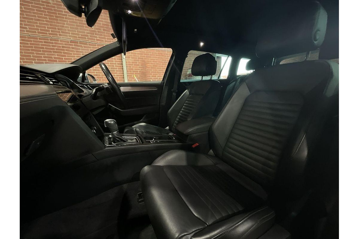 2018 Volkswagen Passat Alltrack Wolfsburg Edition B8