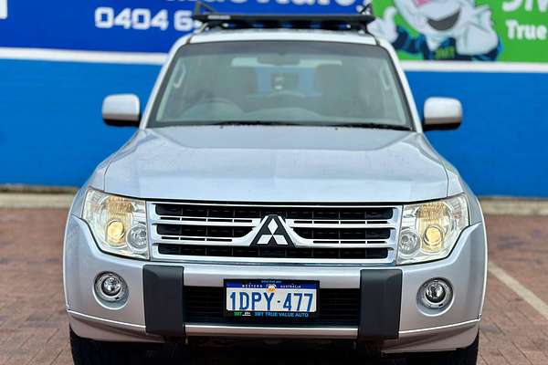 2011 Mitsubishi Pajero GLS NT