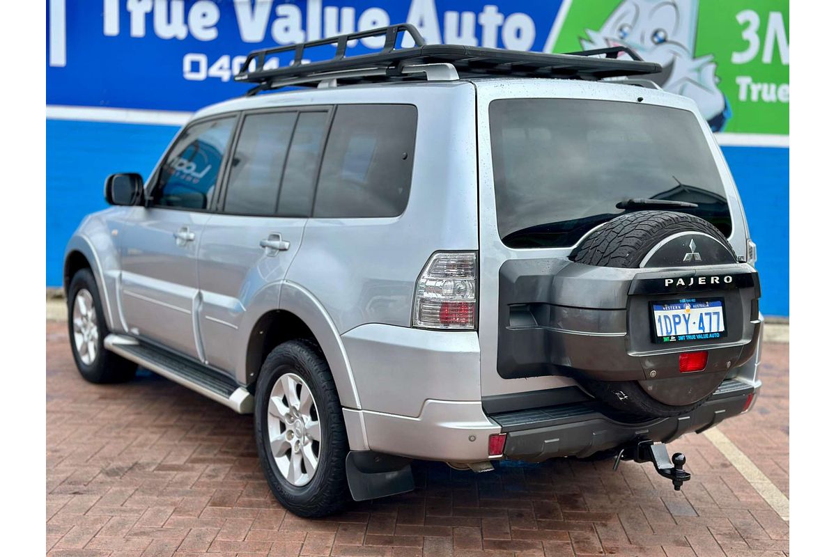 2011 Mitsubishi Pajero GLS NT