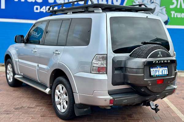2011 Mitsubishi Pajero GLS NT