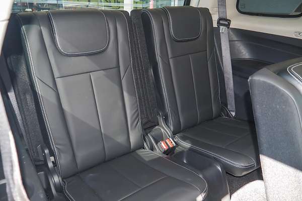 2017 Isuzu MU-X LS-T