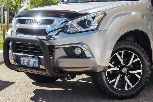 2017 Isuzu MU-X LS-T