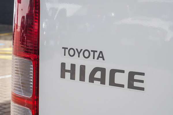 2014 Toyota Hiace KDH201R LWB