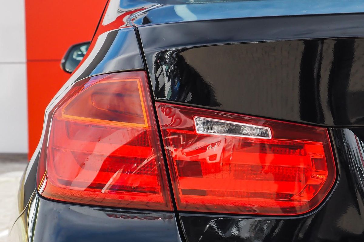 2014 BMW 3 Series 316i F30