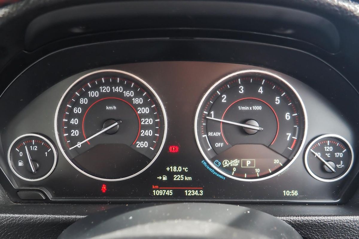 2014 BMW 3 Series 316i F30