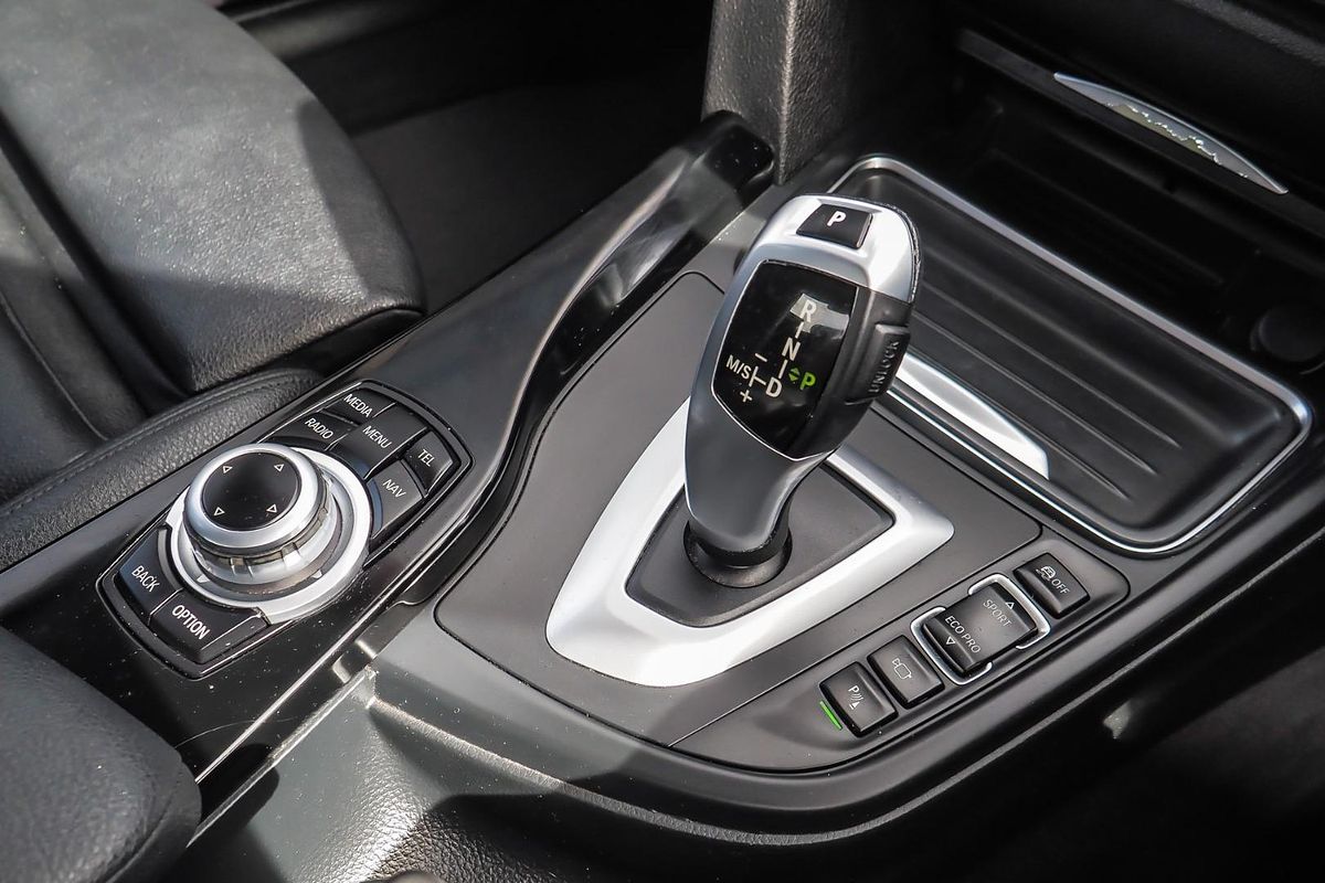 2014 BMW 3 Series 316i F30