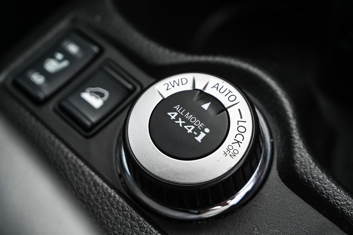 2015 Nissan X-TRAIL ST-L T32