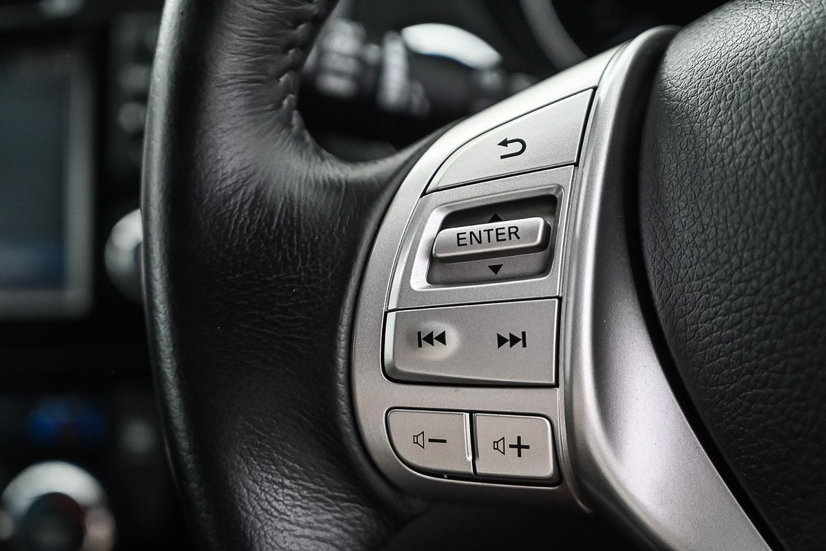 2015 Nissan X-TRAIL ST-L T32