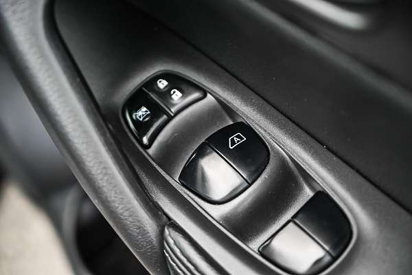 2015 Nissan X-TRAIL ST-L T32